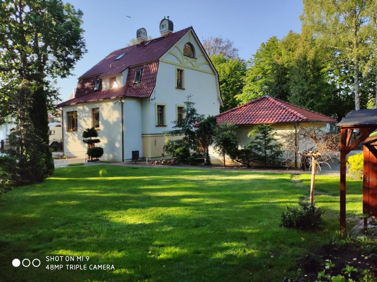Willa Pod Debami Świnoujście Esterno foto